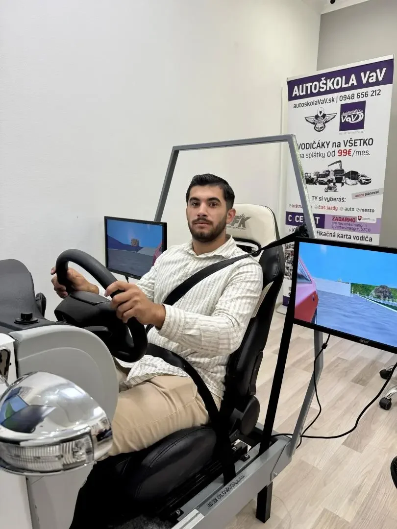 Autotrenažér — Autoškola VaV Prešov